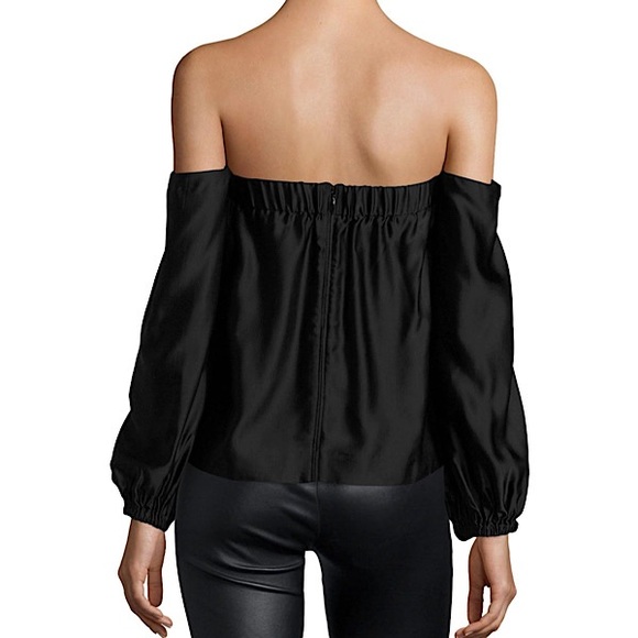 Elizabeth & James ‘Nolita’ Off-Shoulder Top - Picture 2 of 11